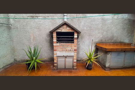 Casa à venda com 240m², 2 quartos e 2 vagas