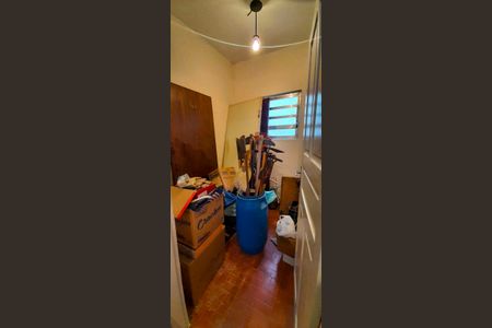 Casa à venda com 240m², 2 quartos e 2 vagas