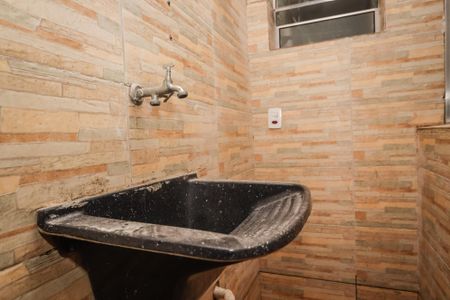 Casa à venda com 30m², 1 quarto e sem vagaÁrea de Serviço