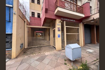 Apartamento para alugar com 60m², 2 quartos e 1 vaga Apartamento para alugar com 60m², 2 quartos e 1 vagaFachada
