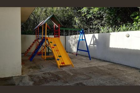 Apartamento à venda com 100m², 3 quartos e 1 vagaÁrea Comum - Playground