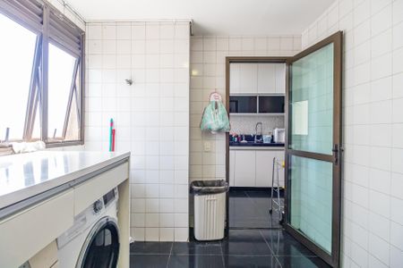 Apartamento para alugar com 250m², 4 quartos e 4 vagasÁrea de Serviço