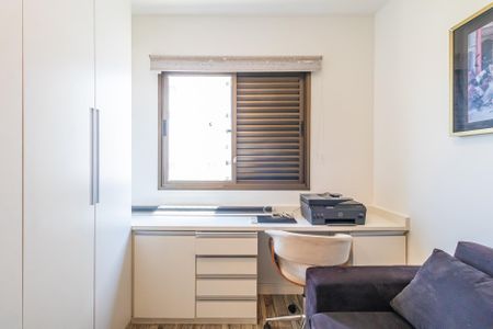 Apartamento para alugar com 250m², 4 quartos e 4 vagasQuarto 2