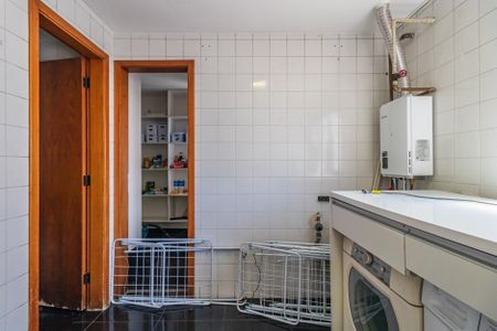 Apartamento para alugar com 250m², 4 quartos e 4 vagasÁrea de Serviço