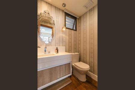 Apartamento para alugar com 250m², 4 quartos e 4 vagasLavabo