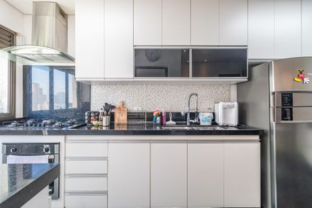 Apartamento para alugar com 250m², 4 quartos e 4 vagasCozinha