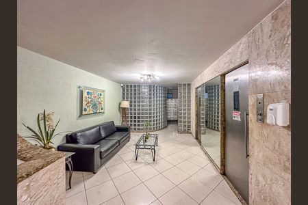 Apartamento à venda com 80m², 3 quartos e 1 vaga Apartamento à venda com 80m², 3 quartos e 1 vagaHall de Entrada