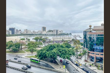 Apartamento à venda com 80m², 3 quartos e 1 vaga Apartamento à venda com 80m², 3 quartos e 1 vagaVista do Quarto 2