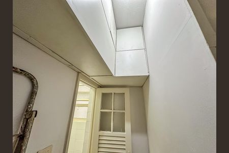 Apartamento à venda com 80m², 3 quartos e 1 vaga Apartamento à venda com 80m², 3 quartos e 1 vagaÁrea de serviço