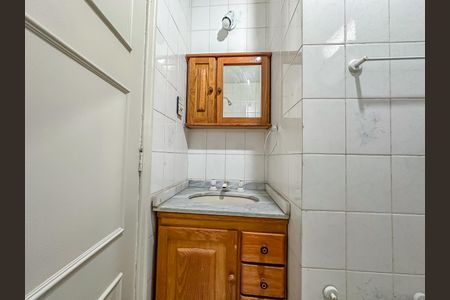 Apartamento à venda com 80m², 3 quartos e 1 vaga Apartamento à venda com 80m², 3 quartos e 1 vagaBanheiro Social