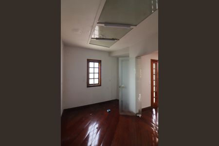 Apartamento para alugar com 80m², 2 quartos e 1 vagaCloset da suíte