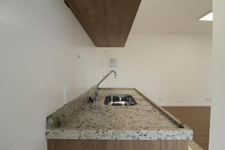 Apartamento à venda com 47m², 2 quartos e 1 vagaCozinha e Área de Serviço