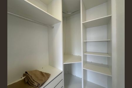 Apartamento para alugar com 50m², 1 quarto e 1 vaga Apartamento para alugar com 50m², 1 quarto e 1 vagaQuarto