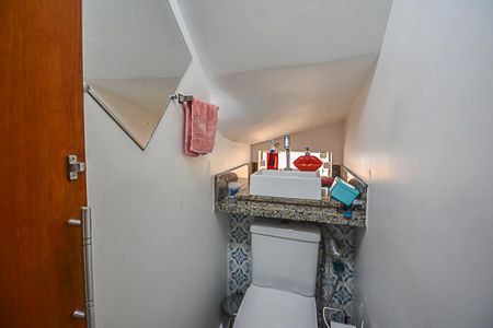 Casa à venda com 129m², 2 quartos e 2 vagasLavabo