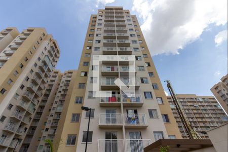 Apartamento à venda com 44m², 2 quartos e sem vaga Apartamento à venda com 44m², 2 quartos e sem vagaFachada