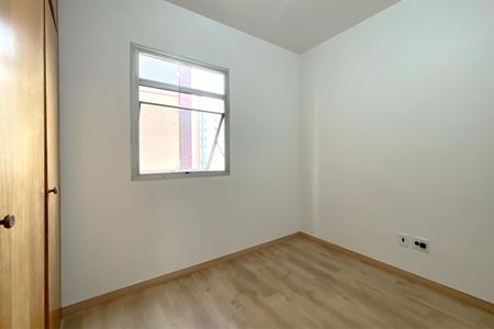 Apartamento à venda com 90m², 3 quartos e 1 vaga Apartamento à venda com 90m², 3 quartos e 1 vagaQuarto 2