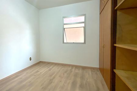 Apartamento à venda com 90m², 3 quartos e 1 vaga Apartamento à venda com 90m², 3 quartos e 1 vagaSuite