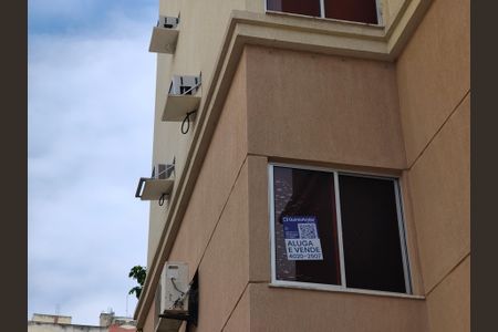 Apartamento à venda com 76m², 3 quartos e 1 vaga Apartamento à venda com 76m², 3 quartos e 1 vagaPlaca