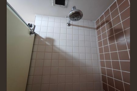Apartamento à venda com 76m², 3 quartos e 1 vaga Apartamento à venda com 76m², 3 quartos e 1 vagaBanheiro Social