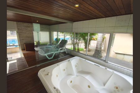 Apartamento à venda com 76m², 3 quartos e 1 vaga Apartamento à venda com 76m², 3 quartos e 1 vagaEspaço Hidro / Spa