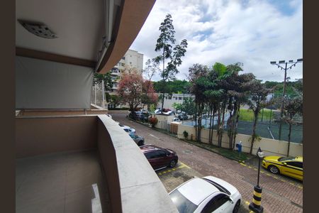 Apartamento à venda com 76m², 3 quartos e 1 vaga Apartamento à venda com 76m², 3 quartos e 1 vagaVaranda - Sala