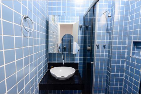 Apartamento à venda com 90m², 2 quartos e 1 vagaBanheiro Social