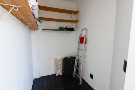 Apartamento à venda com 90m², 2 quartos e 1 vagaÁrea de Serviço