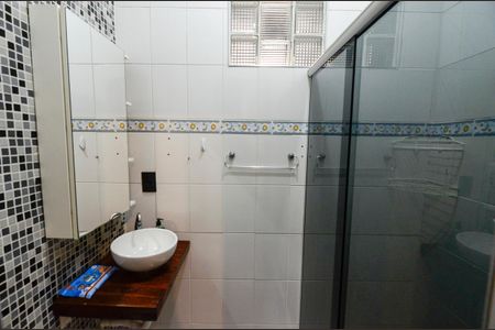 Apartamento à venda com 90m², 2 quartos e 1 vagaBanheiro da Suíte