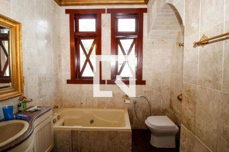 Casa para alugar com 700m², 7 quartos e 4 vagasBanheiro