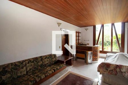 Casa para alugar com 700m², 7 quartos e 4 vagasSala