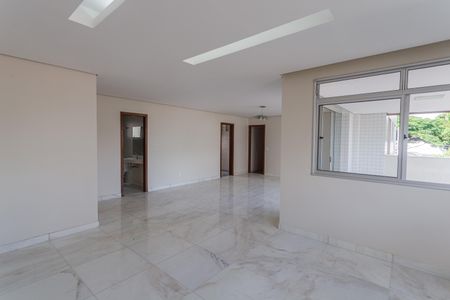 Apartamento à venda com 175m², 4 quartos e 4 vagasSala