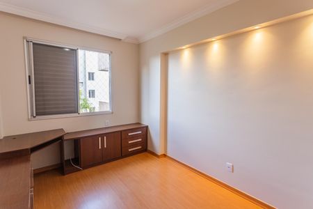 Apartamento à venda com 175m², 4 quartos e 4 vagasSemi-Suíte 2