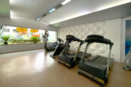 Apartamento à venda com 160m², 4 quartos e 4 vagasÁrea comum - Academia