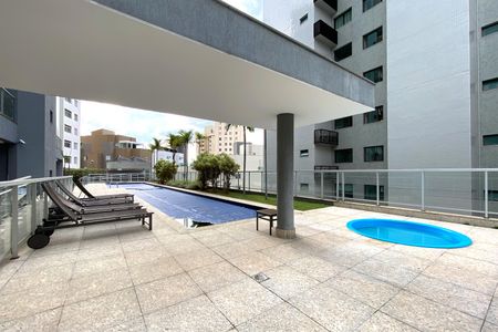 Apartamento à venda com 160m², 4 quartos e 4 vagasÁrea comum - Piscina