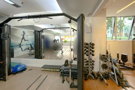 Apartamento à venda com 160m², 4 quartos e 4 vagasÁrea comum - Academia