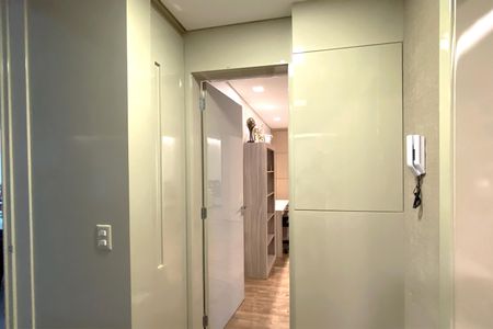 Apartamento à venda com 160m², 4 quartos e 4 vagasCorredor