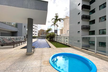 Apartamento à venda com 160m², 4 quartos e 4 vagasÁrea comum - Piscina
