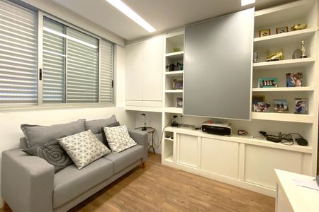 Apartamento à venda com 160m², 4 quartos e 4 vagasQuarto 2