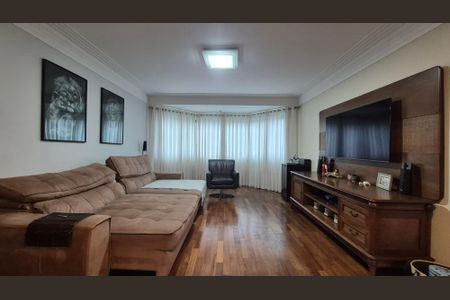 Apartamento para alugar com 144m², 3 quartos e 4 vagasSala