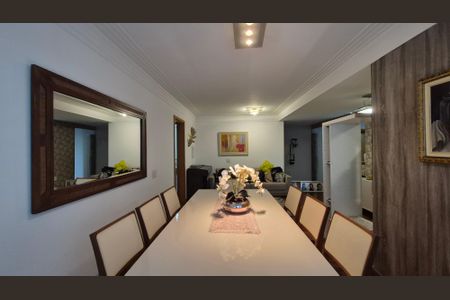 Apartamento para alugar com 144m², 3 quartos e 4 vagasSala de jantar