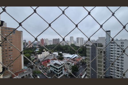 Apartamento para alugar com 144m², 3 quartos e 4 vagasVista