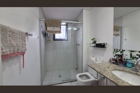Apartamento para alugar com 144m², 3 quartos e 4 vagasBanheiro da suíte
