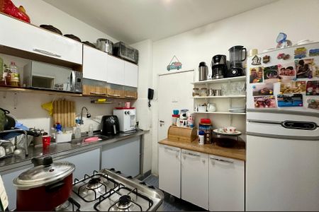 Apartamento à venda com 53m², 2 quartos e sem vaga Apartamento à venda com 53m², 2 quartos e sem vagaCozinha e Área de Serviço