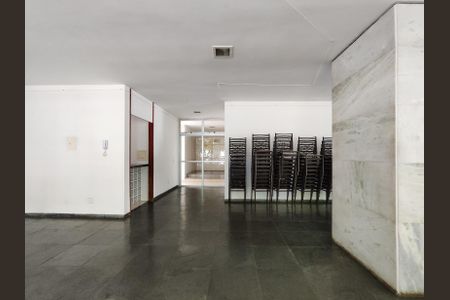 Apartamento à venda com 110m², 2 quartos e 1 vaga Apartamento à venda com 110m², 2 quartos e 1 vagaÁrea comum - Salão de festas