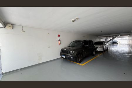 Apartamento à venda com 75m², 2 quartos e 2 vagas Apartamento à venda com 75m², 2 quartos e 2 vagasGaragem