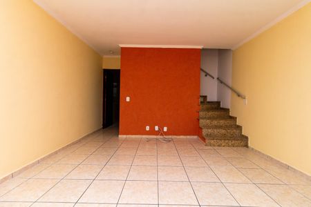 Sala de casa de condomínio para alugar com 3 quartos, 160m² em Vila Lais, São Paulo