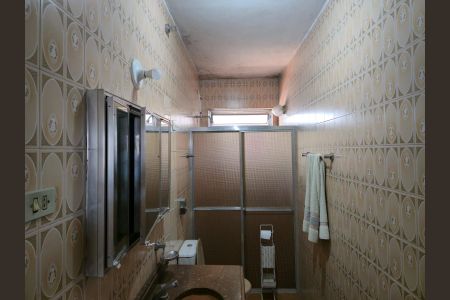 Casa à venda com 255m², 5 quartos e 5 vagasCasa 01 / Banheiro Social 