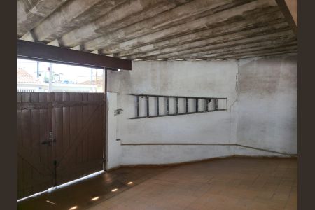 Casa à venda com 255m², 5 quartos e 5 vagasQuintal e Garagem 