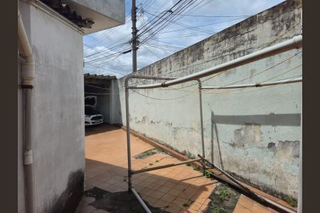Casa à venda com 255m², 5 quartos e 5 vagasQuintal e Garagem 