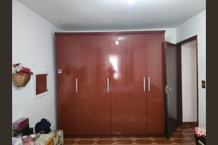 Casa à venda com 255m², 5 quartos e 5 vagasCasa 02/ Quarto 02